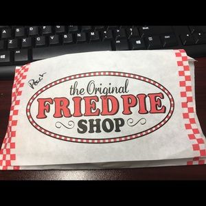 Meet your Posher, Lowri